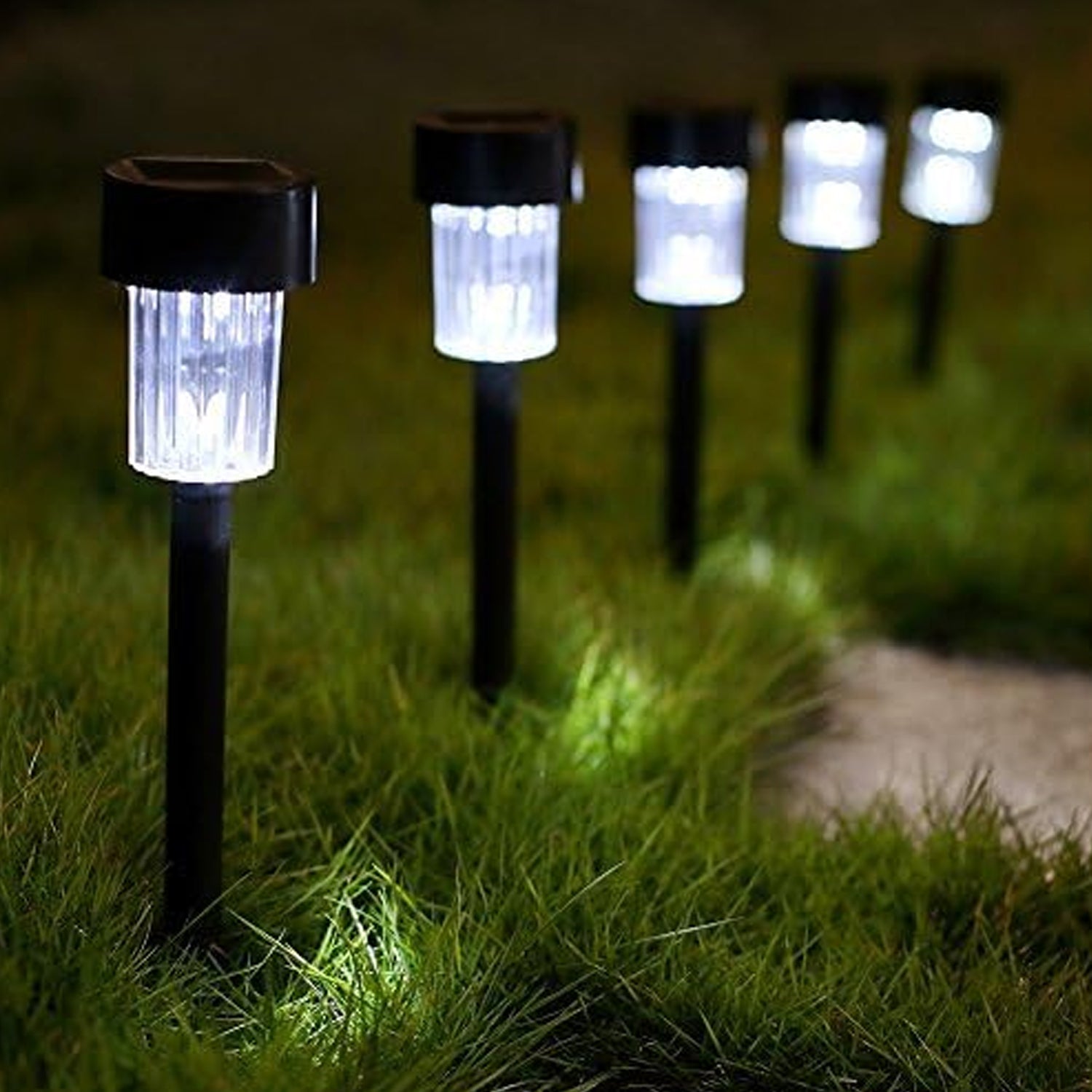 Solar Panel Led Spike Spot Light Landscape Garden Yard Path Lawn Outdors Solar Lamps, Waterproof Outdoor Decorative Landscape Lights for Garden, Patio, Yard, Walkway (PCs:- 24)