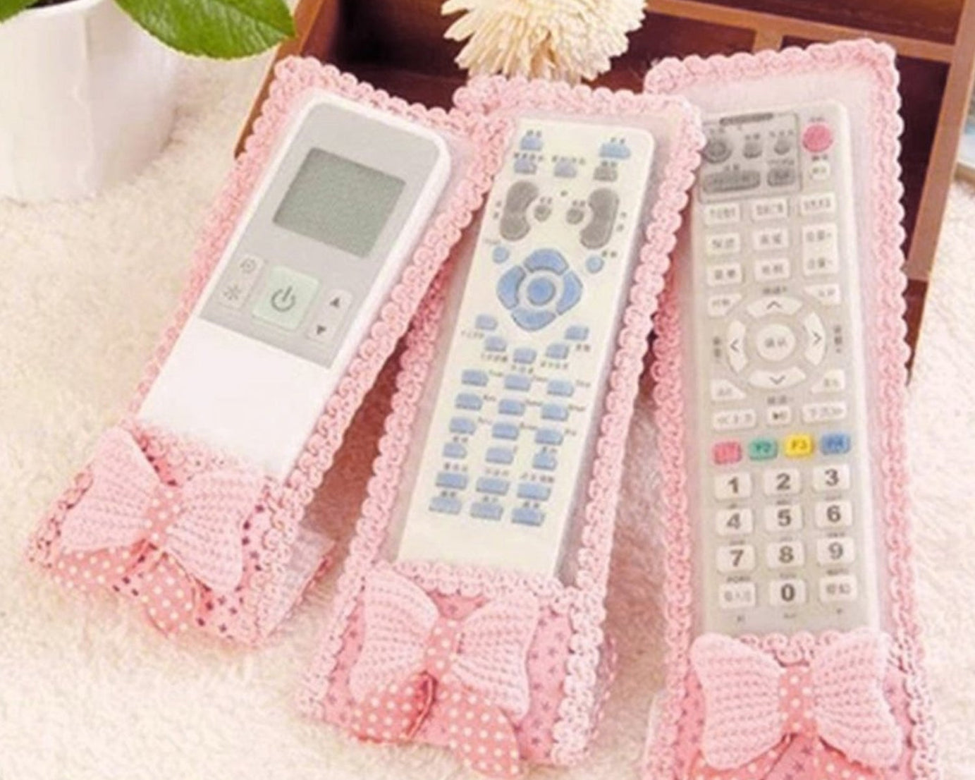 Bow knot remote control cover for dust protection