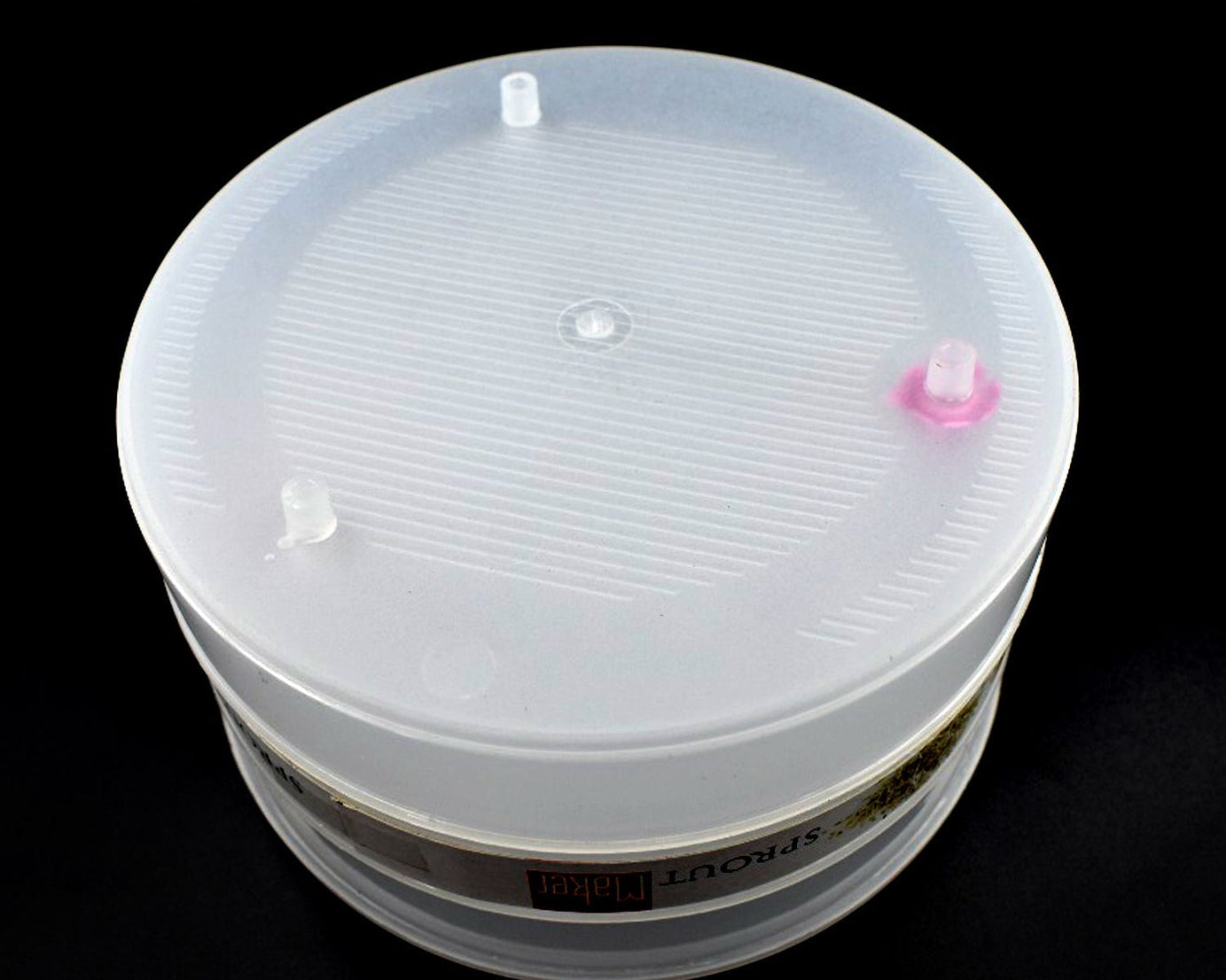 4-layer sprout maker for efficient sprouting and blending of juices and beverages.