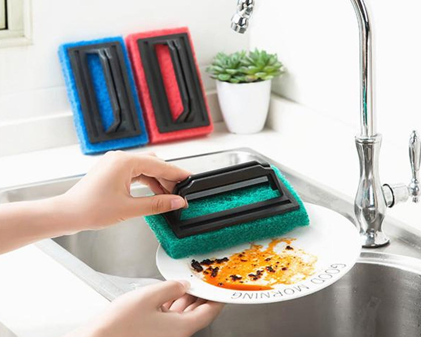 Multipurpose brush for tile and floor cleaning