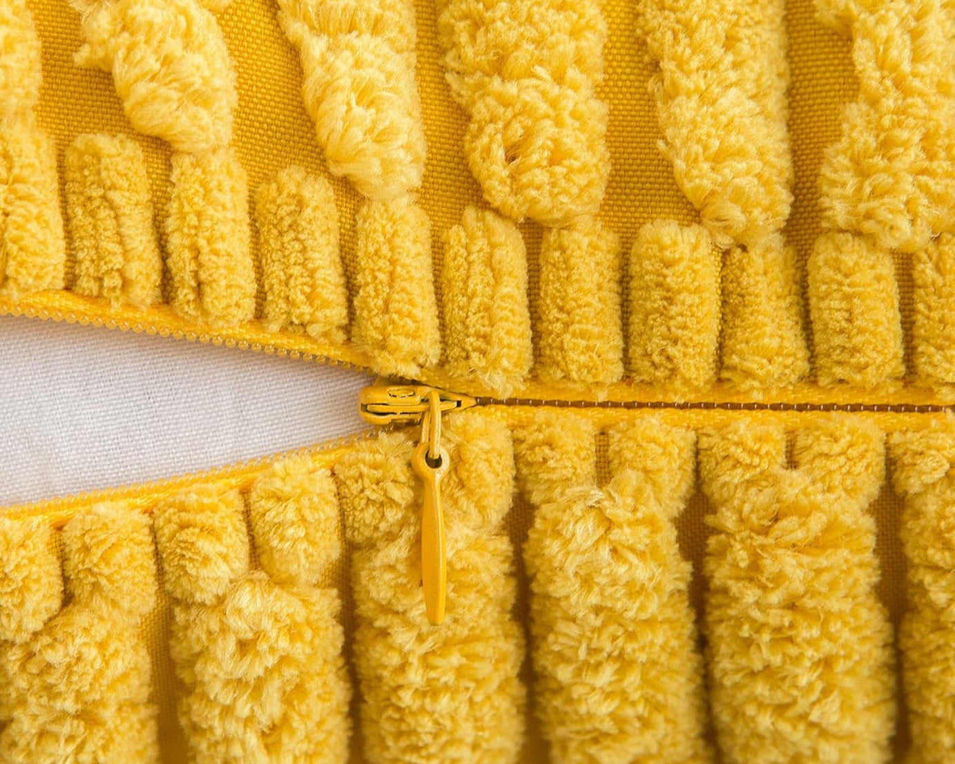 Throw Pillow Covers, 16x16 inch, Pack of 1 Couch Pillows Cover, Soft Corduroy Decorative Pillow Covers, Square Pillowcase for Bed Sofa Chair Bedroom Home Farmhouse Decor (1 Pc)