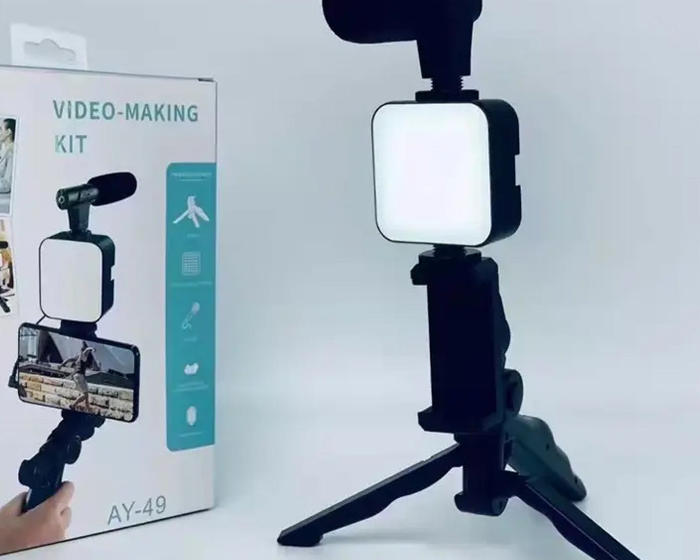 Vlogging kit with mic and mini tripod
