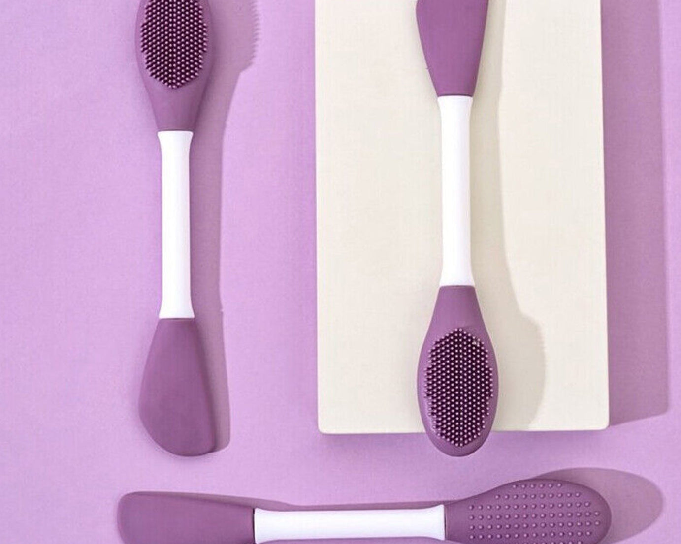 Double-headed Silicone Mask Brush Face Cleansing and Applying Mud Mask Beauty Salon Special Brush Smear Tool Facial Scrub Silicone Wash Scrubber Face Tools (1 Pc)