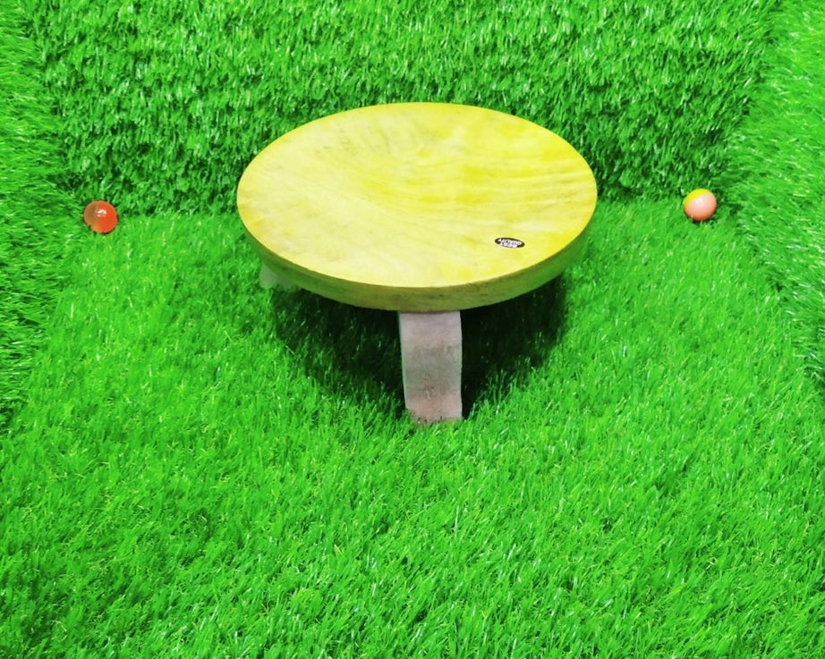 Classic wooden butcut patala for versatile home cooking applications