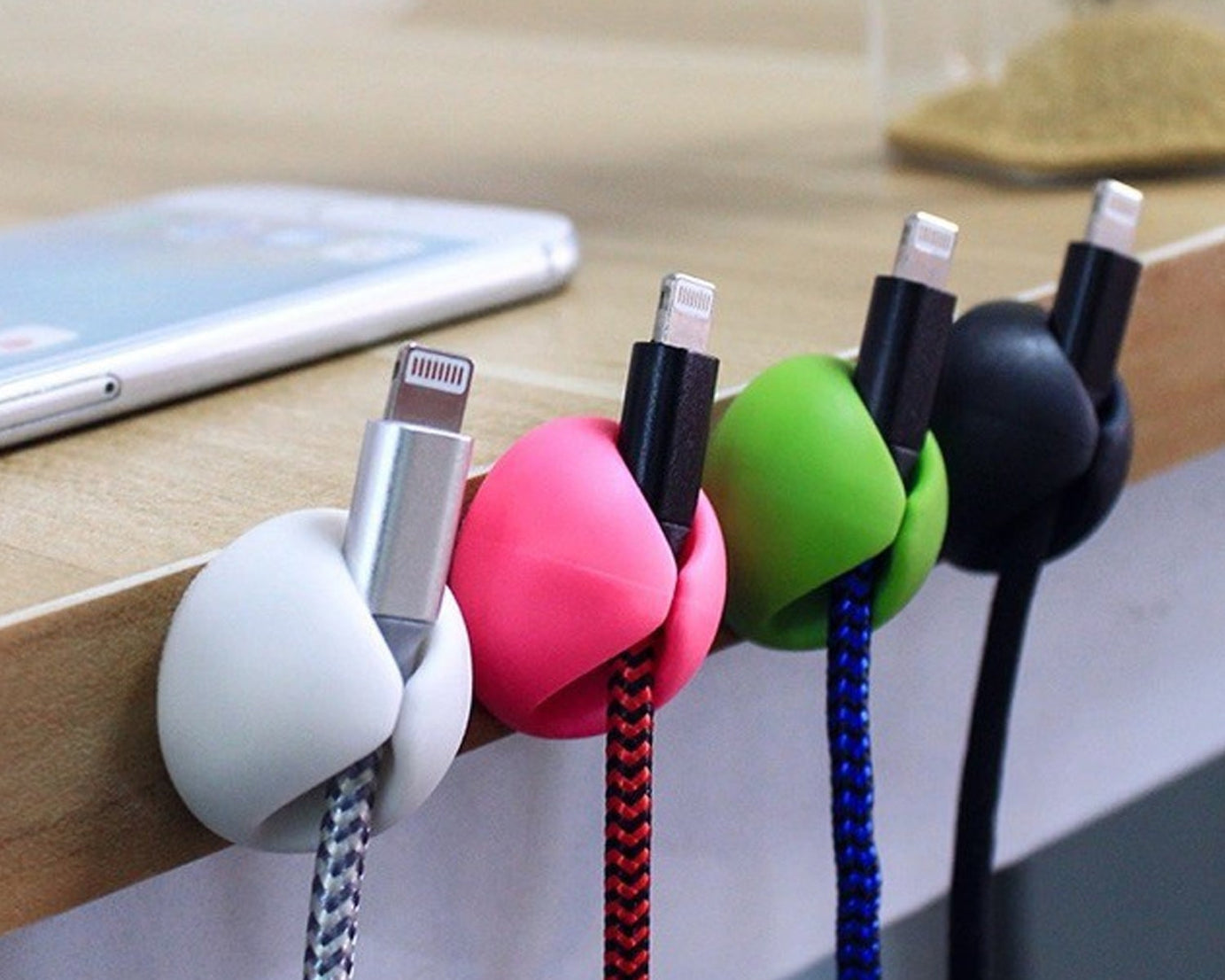 Wire clips for desk organization