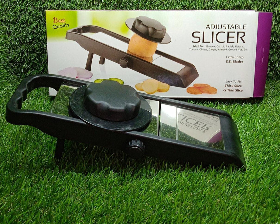 Kitchen grater for onions and potatoes