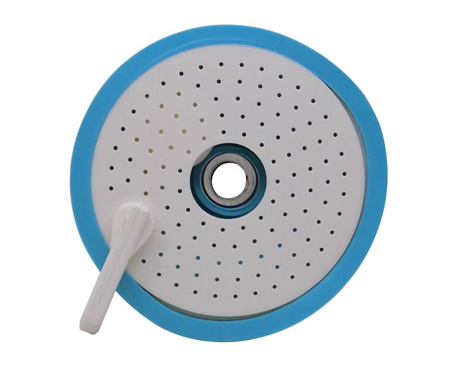 Adjustable water-saving faucet attachment to control flow and reduce splashes.