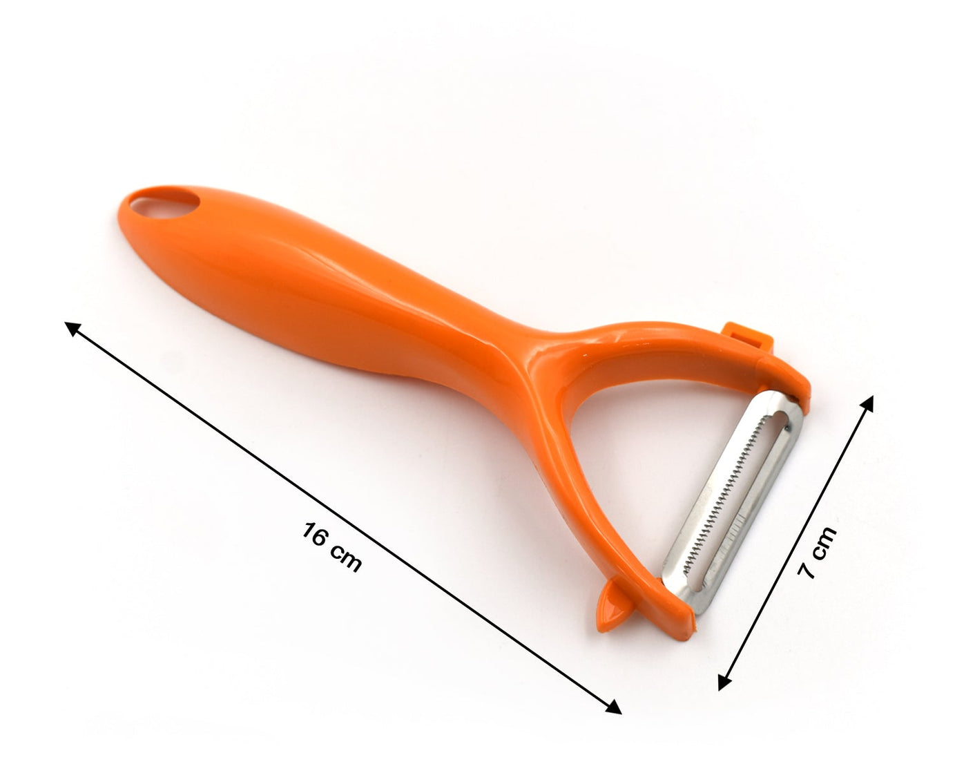 Effective fruit and vegetable peeler for everyday kitchen tasks.