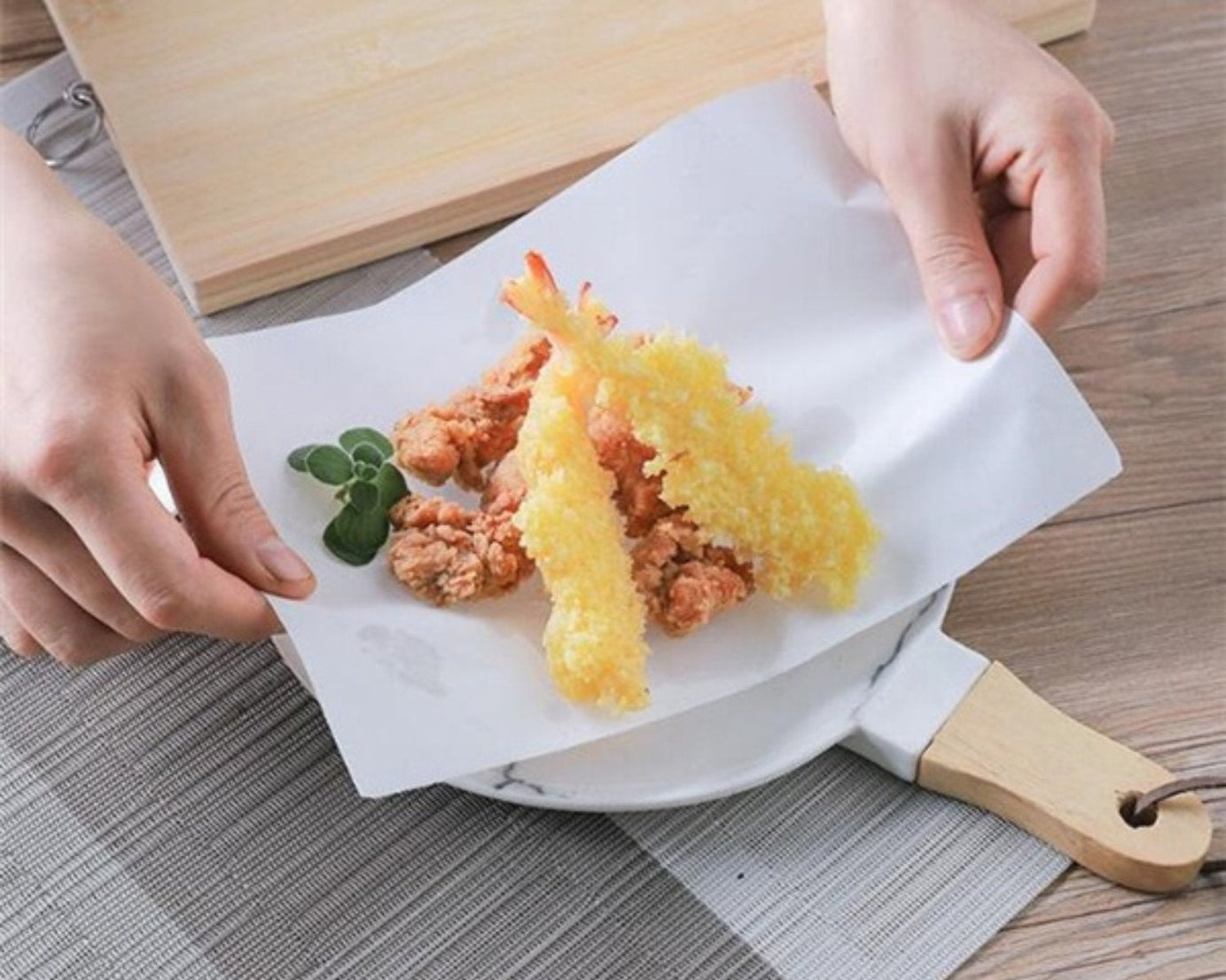 Cooking oil absorption sheets, must-have kitchen item