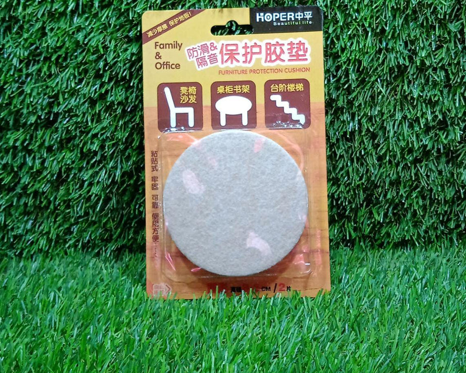 Large lint roller with extendable handle