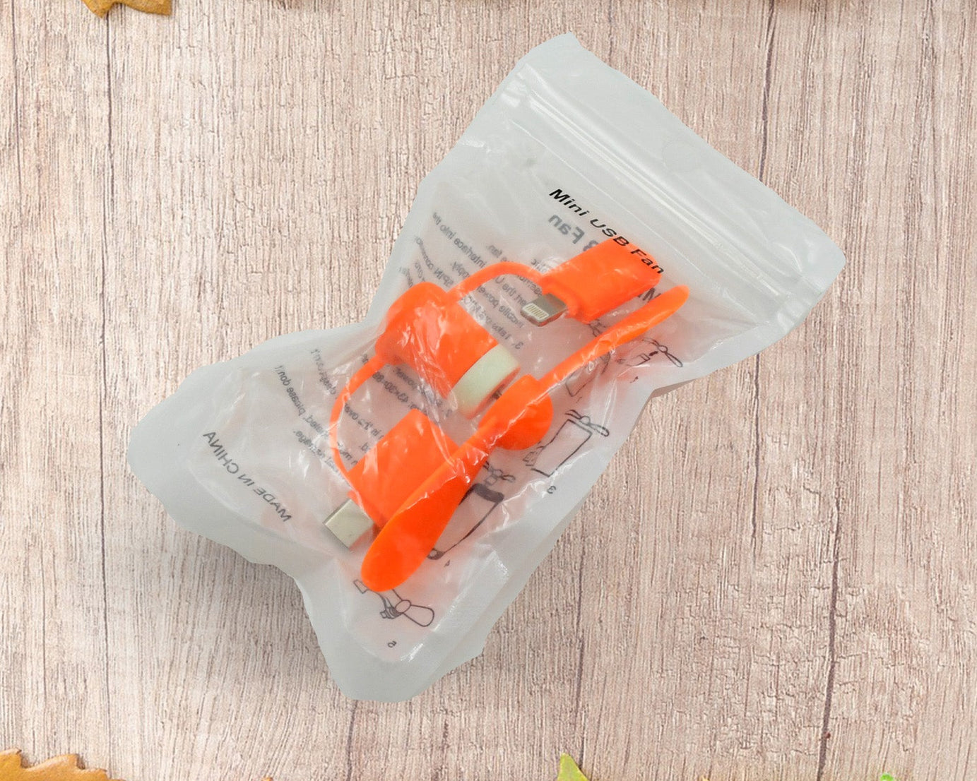 3-in-1 Mini Fan: Portable Cooling for Android, iPhone & Type-C (1 Pc)