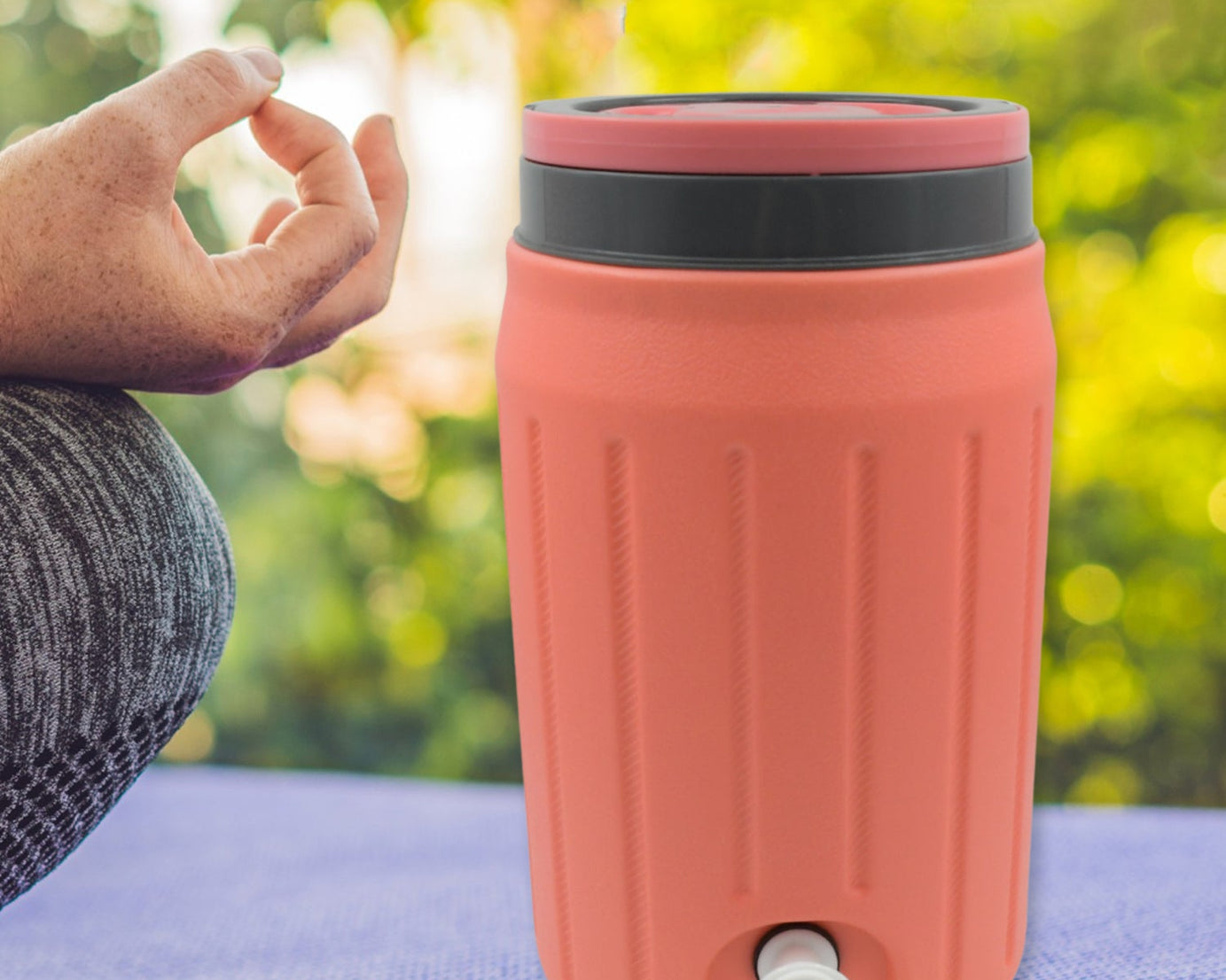 Insulated Water Jug with Tap (7500ml): Leakproof, Travel Cooler