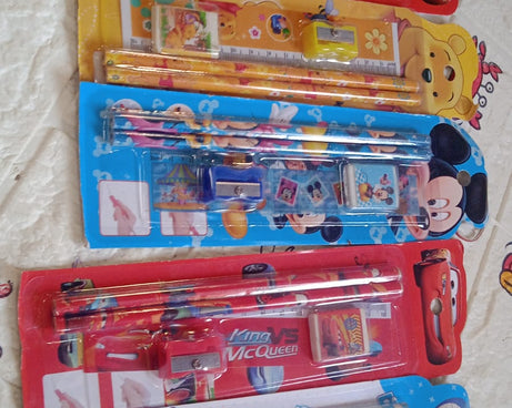 Fun & Functional! 5-in-1 Cartoon Pencil Set for School & Play (5 Pc)