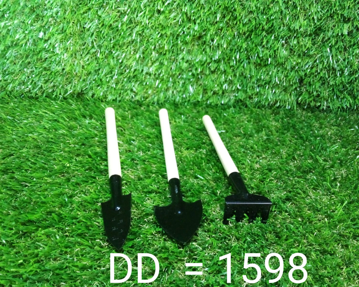 Kid's garden tools: trowel, shovel, rake set