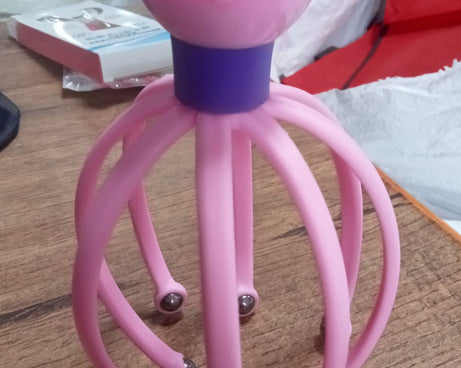 Octopus-shaped therapeutic scalp massager for relaxation and stress relief