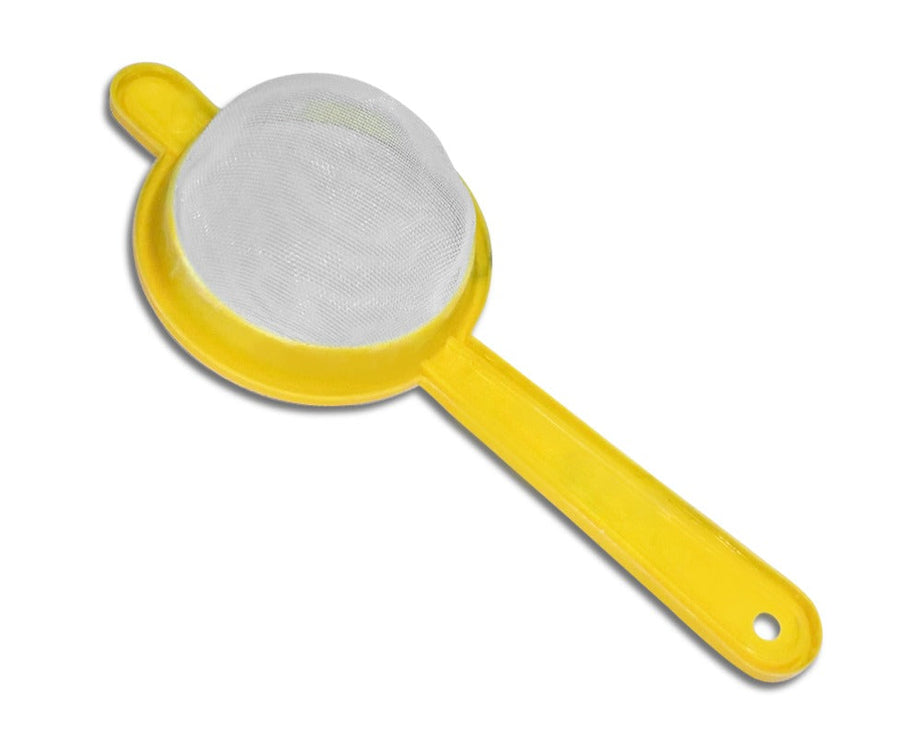 Multicolor strainers for tea and coffee, functional and stylish.