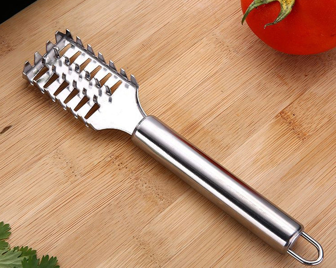 Fish Scale Remover Scraper Stainless Steel Fish Cutting Tools Sawtooth Easily Remove Fish Scales-Cleaning Brush Scraper Kitchen Tool-