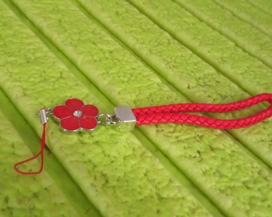 Flower Shape metal alloy pendant Nylon Braided leather hand strap lanyard phone (1 Pc / Multicolor)