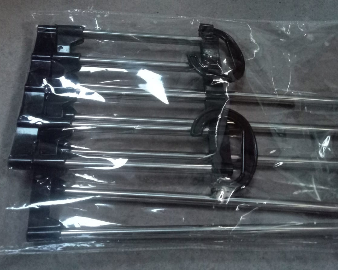 Trouser hanger with adjustable features for effective wardrobe management