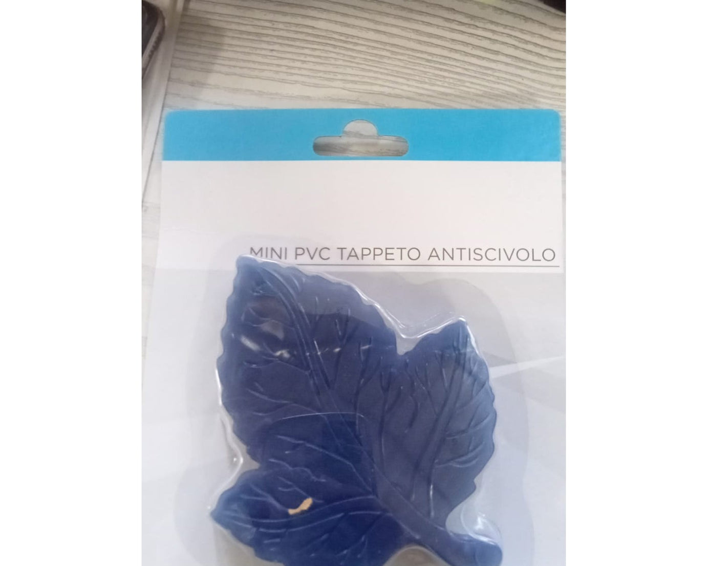 Mini  Pvc Anti-Slip Bat Mat Non Slip Baby Bath Mats, Mini Child Safety Anti Slip Shower Mats Leaf Shaped for Kids (4 pc Set)