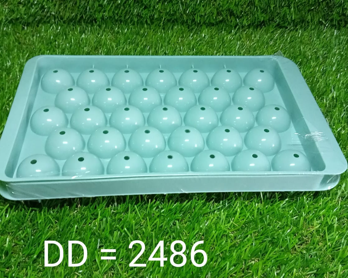 Reusable plastic lollipop maker, BPA free and easy to use