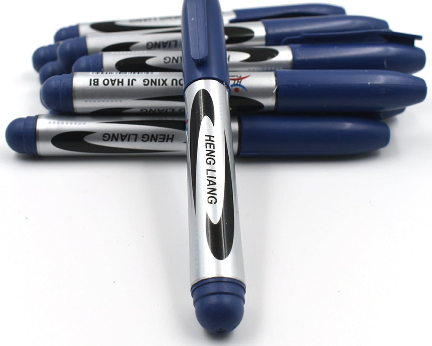 10Pc blue marker and pen set for school and teaching purposes.