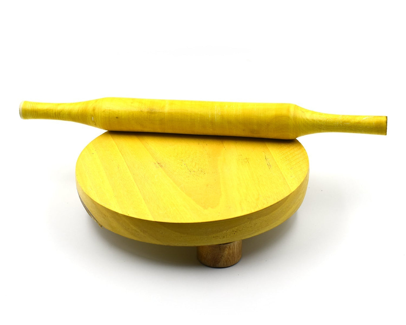 Durable round patala for preparing dough and other home cooking tasks