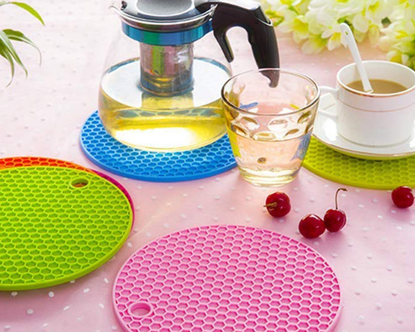 Silicone hot mat featuring a simple design for use under hot pots and pans.