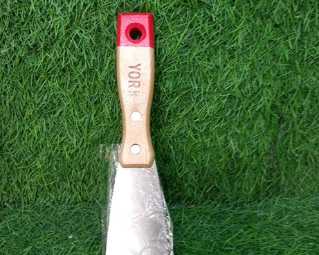 Multi-purpose putty knives