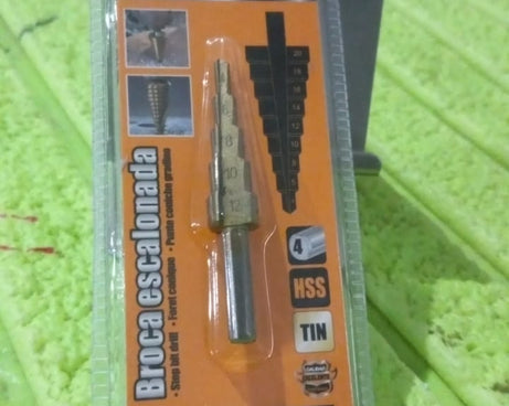 Step Drill Bit for Metal, High-Speed Steel Step Drill Bit (1 pc / 4-12 MM)