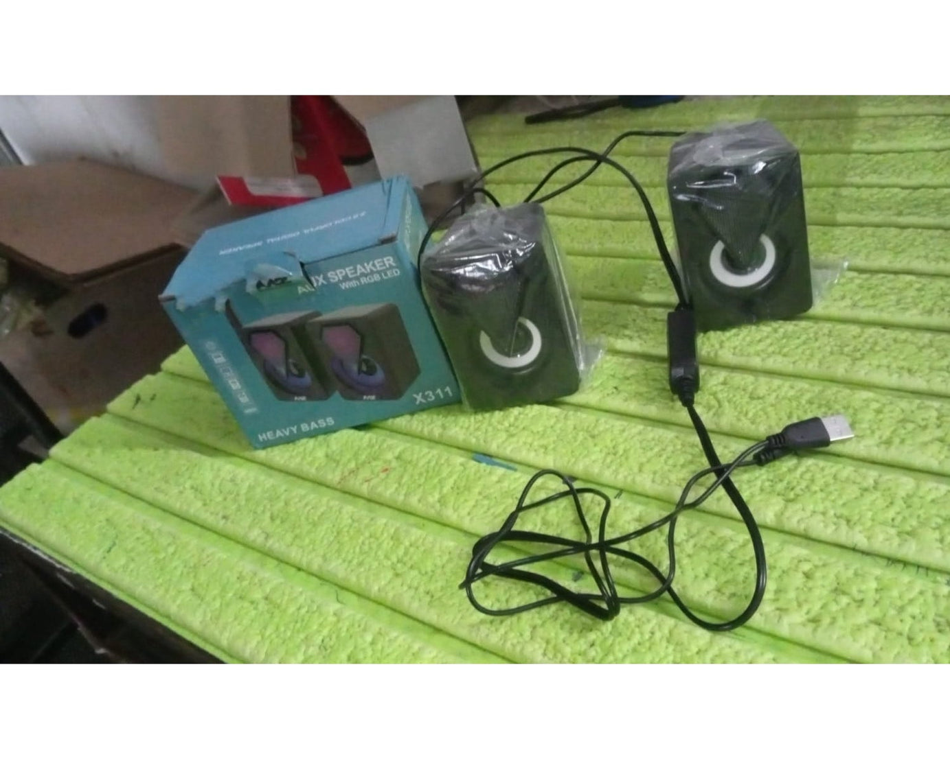 RGB Desktop Speakers, Plug, and Play USB Powered Speaker (2 Pc Set)