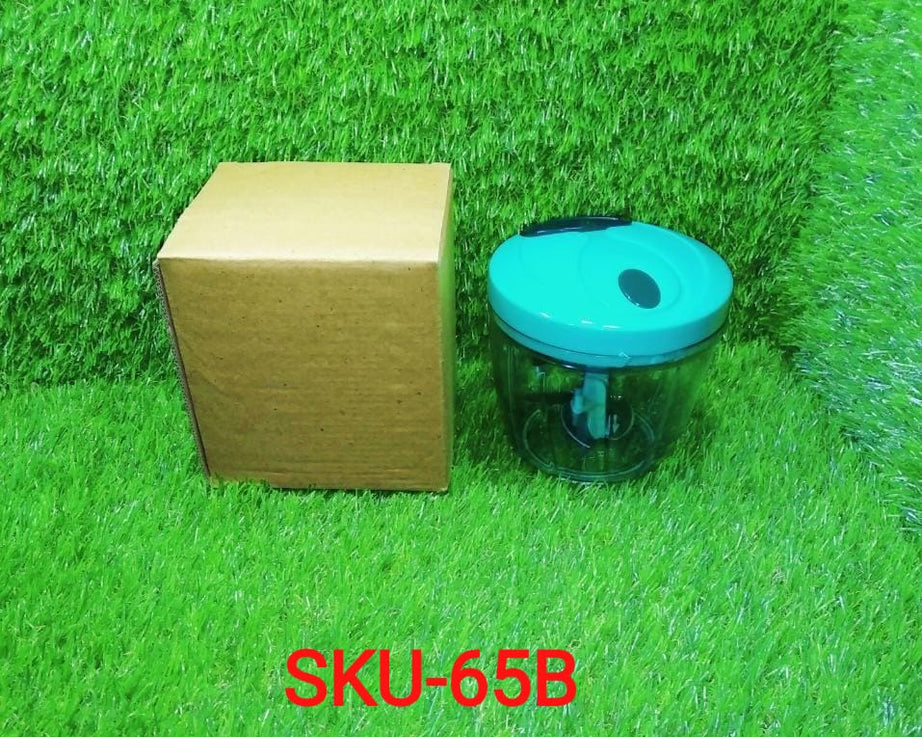 Stainless steel chopper with five blades and a 750 ml container for chopping and slicing