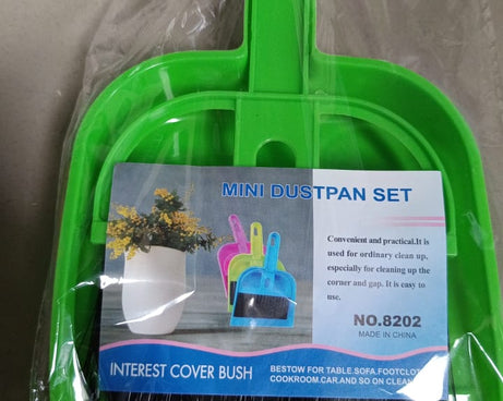 Easy-to-use dustpan with brush for quick cleanups.
