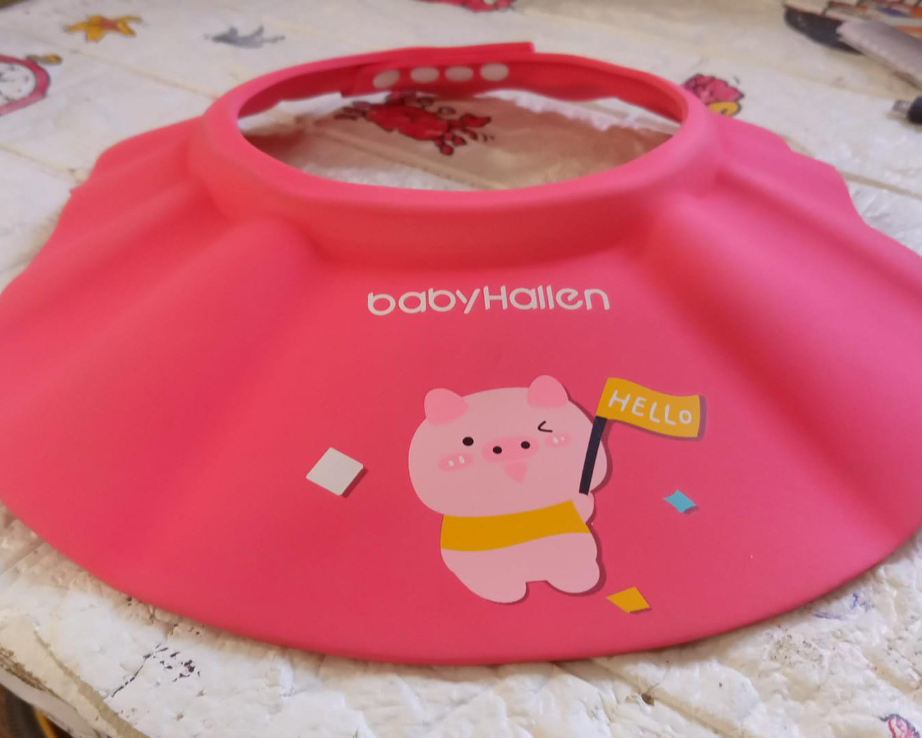 Tear-Free Bath Time: Adjustable Baby Shower Cap (Protects Eyes & Ears)