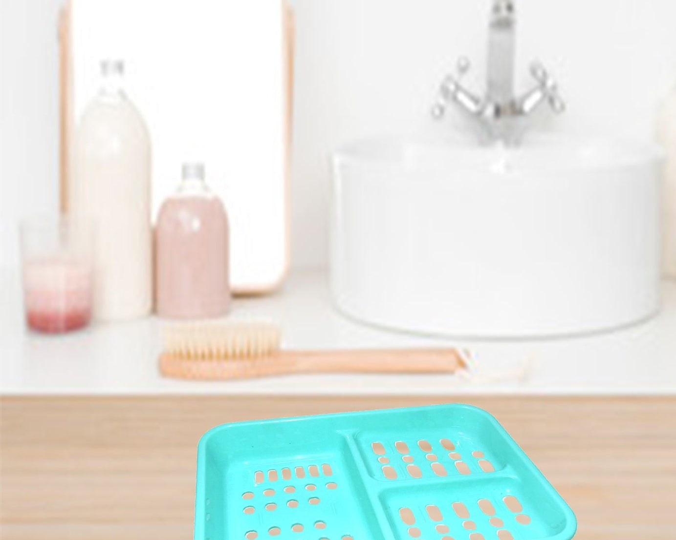 Soap case with three sections, keeps soap bars and accessories organized.