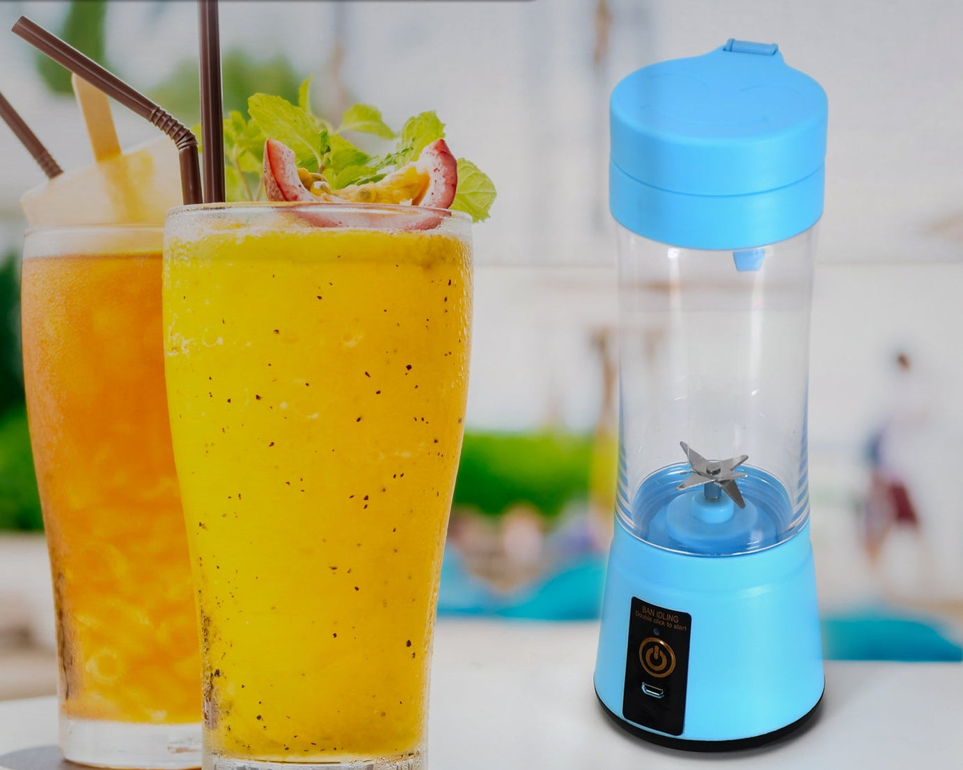 Compact blender mixer for fruits and vegetables.