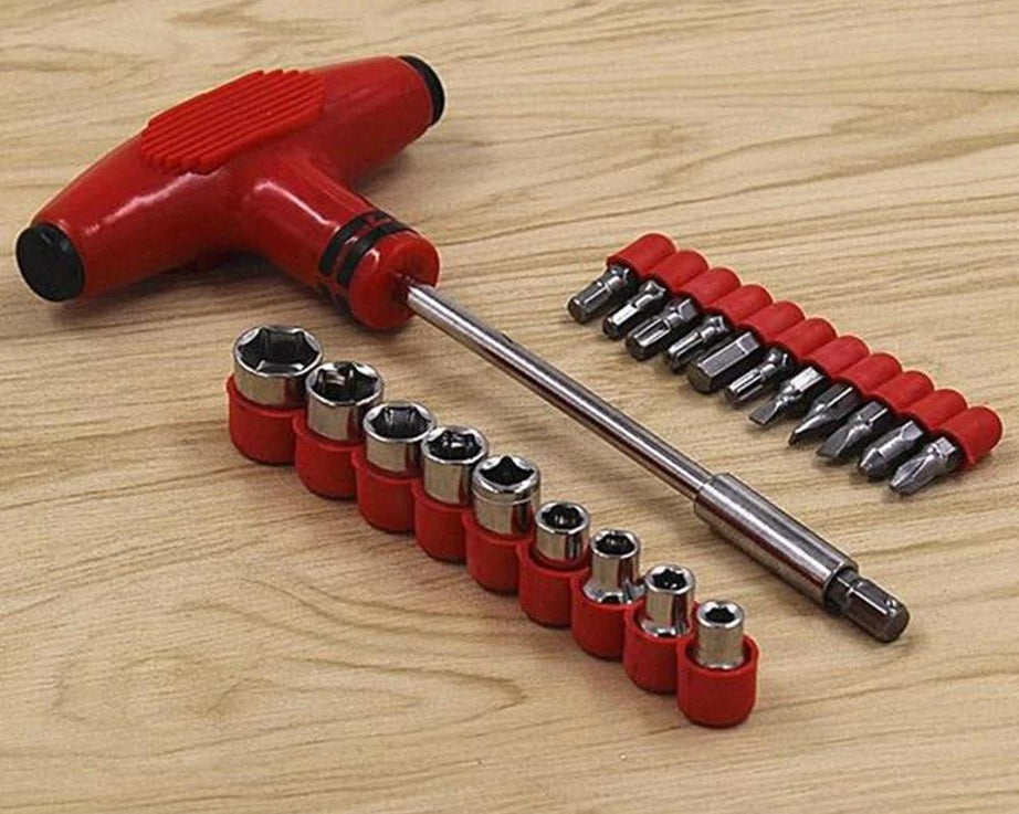 Batch head ratchet screwdriver set.