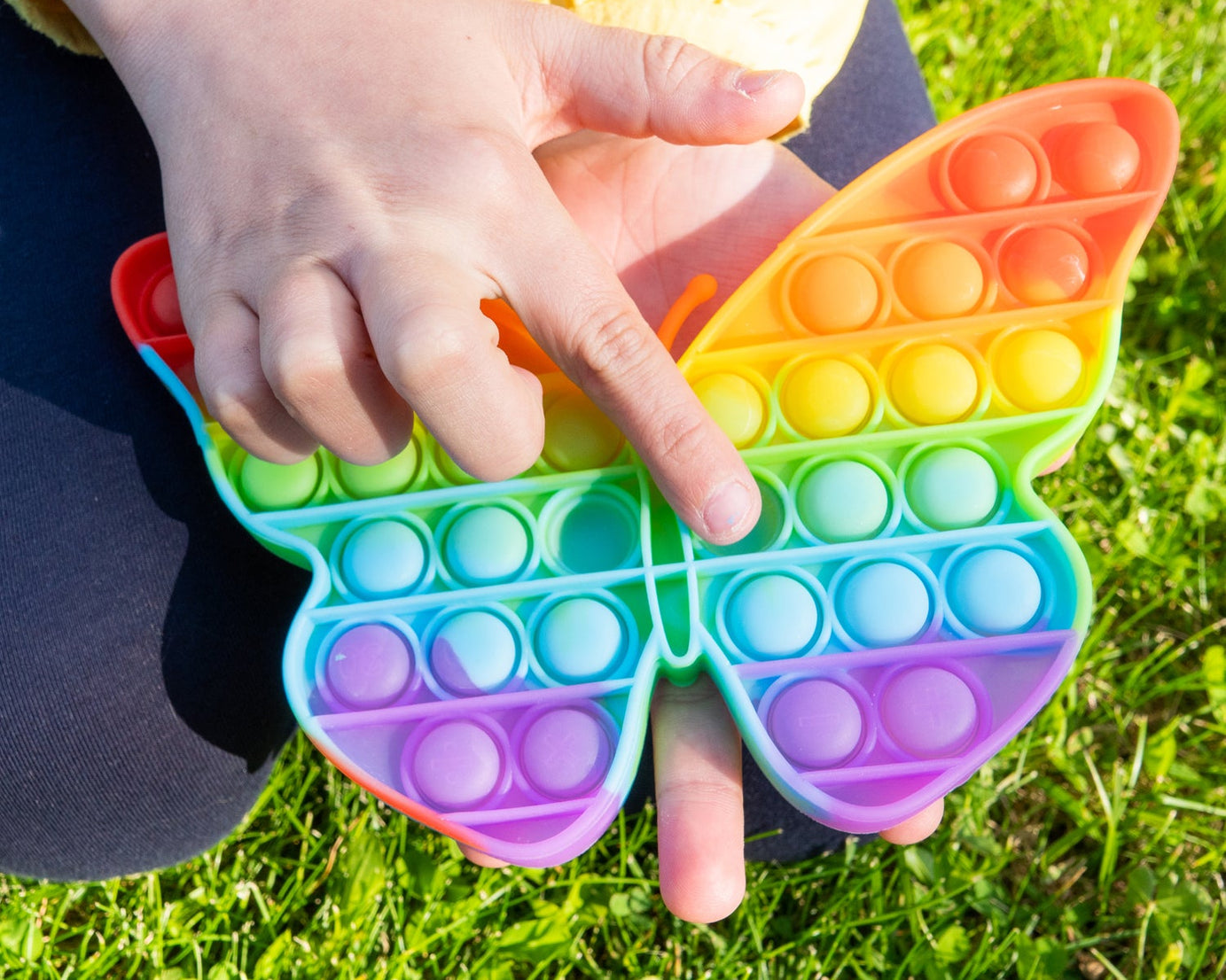 Pop Fidget Toy Push Pop Bubble Fidget Sensory Toy for Kids and Adults Fidget Popper Stress Reliever Sensory Fidget Poppers (Butterfly & Car Shape / 1 Pc)