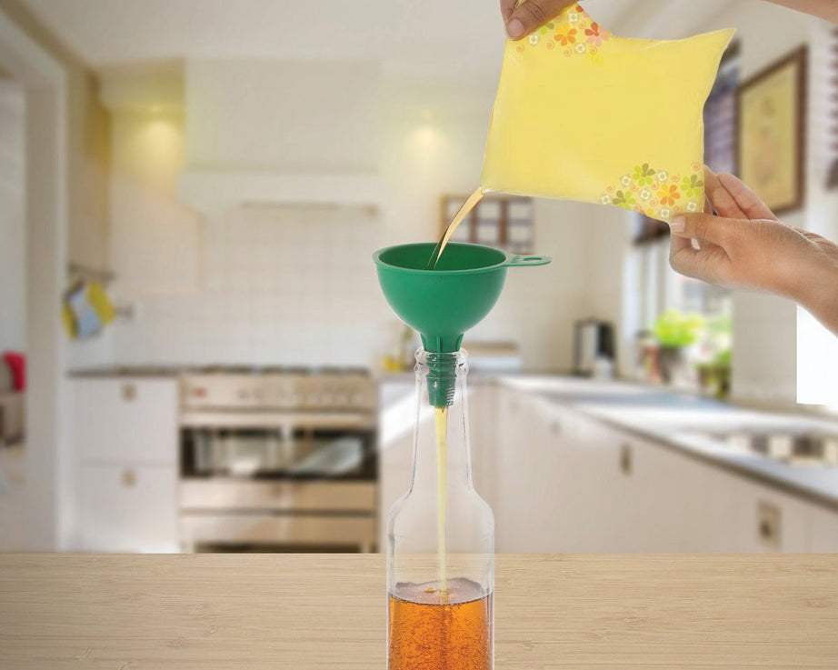 Silicone Funnel For Pouring Oil, Sauce, Water, Juice And Small Food-GrainsFood Grade Silicone Funnel