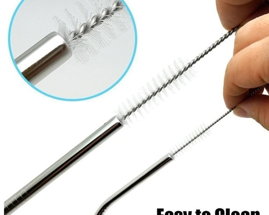 Cleaning brush for drinking straws