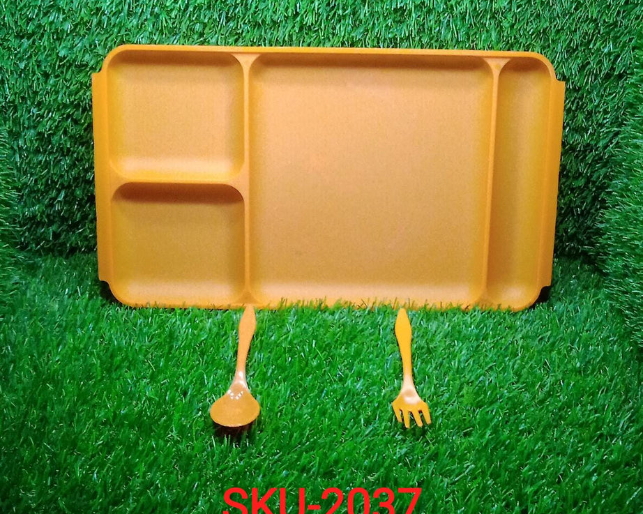 Plastic compartment plate set with spoon and fork for meals