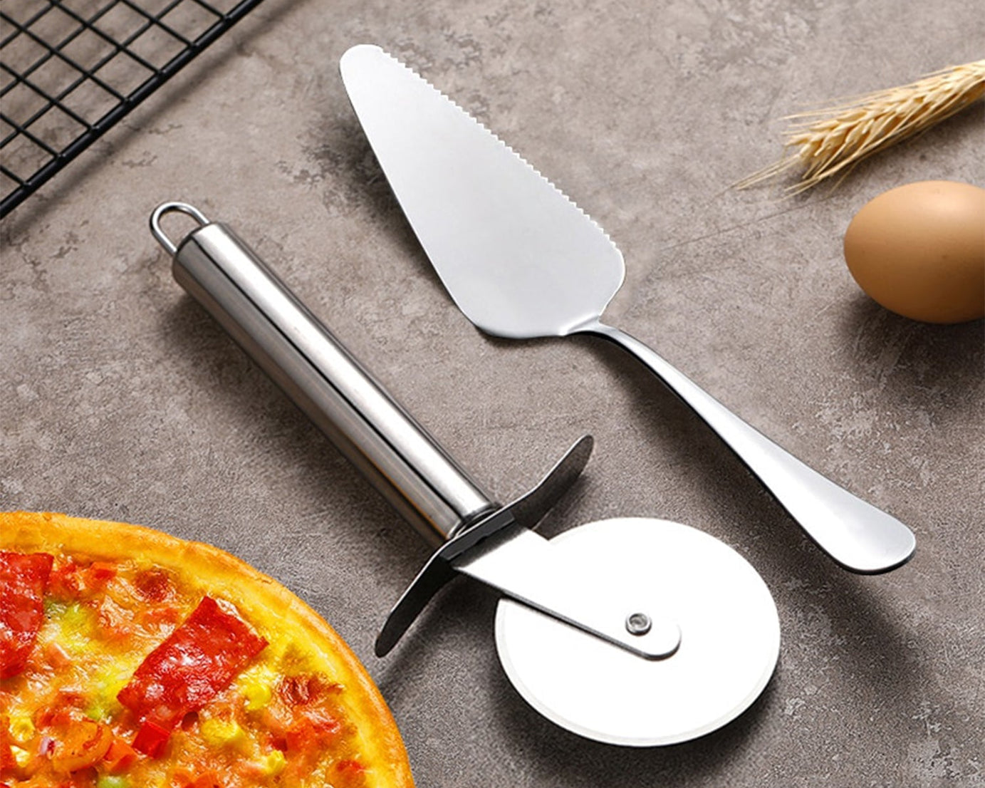 Sharp stainless steel cutter for precise pizza slicing