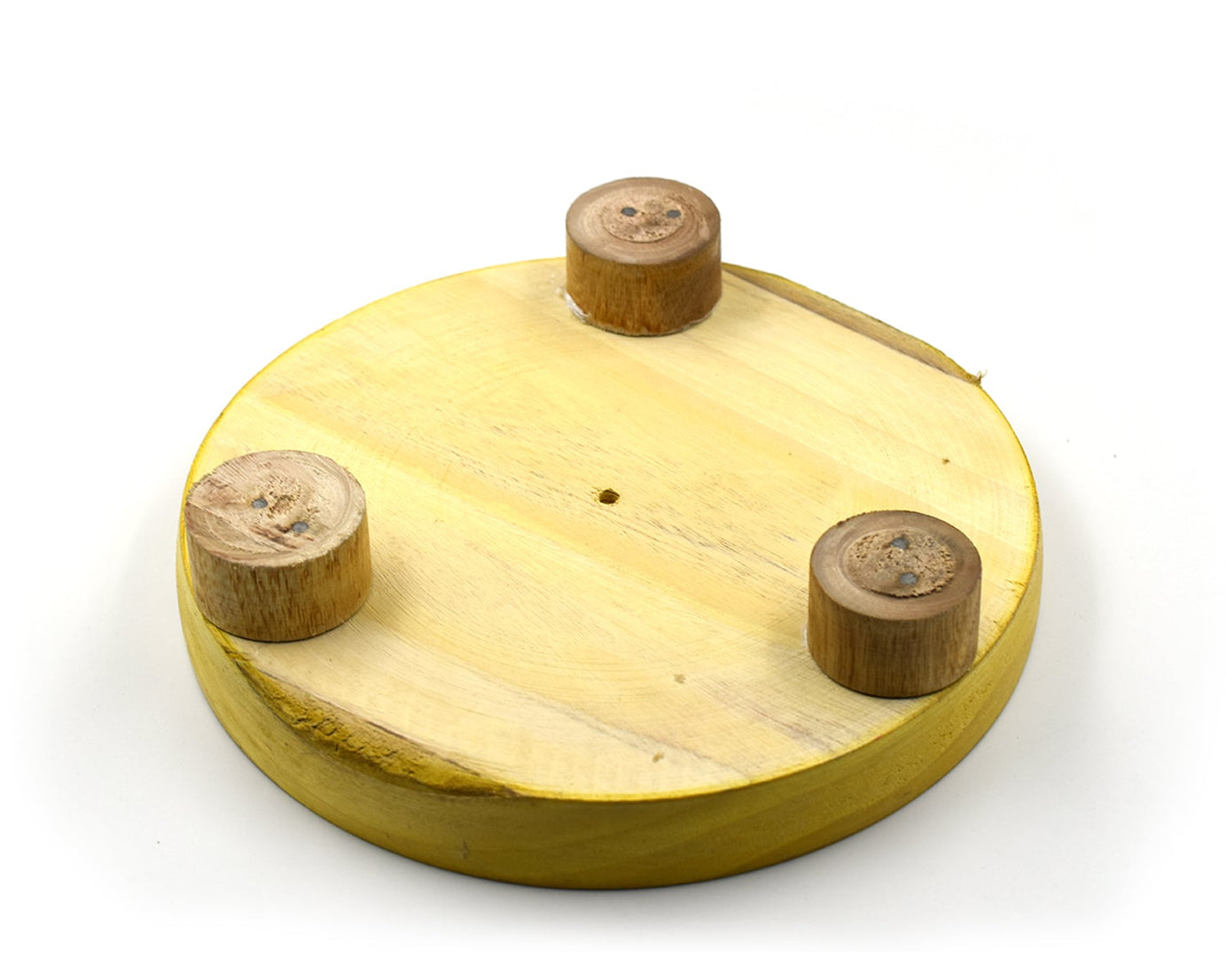 Essential round patala for home kitchens, excluding rolling pin