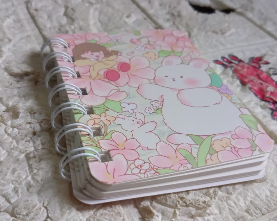 17589 Cute Journal Diary, Notebook for Women Men Memo Notepad Sketchbook 80 Pages Writing Journal for Journaling Notes Study School Work Boys Girls, Stationery (82x105MM / 1 Pc)