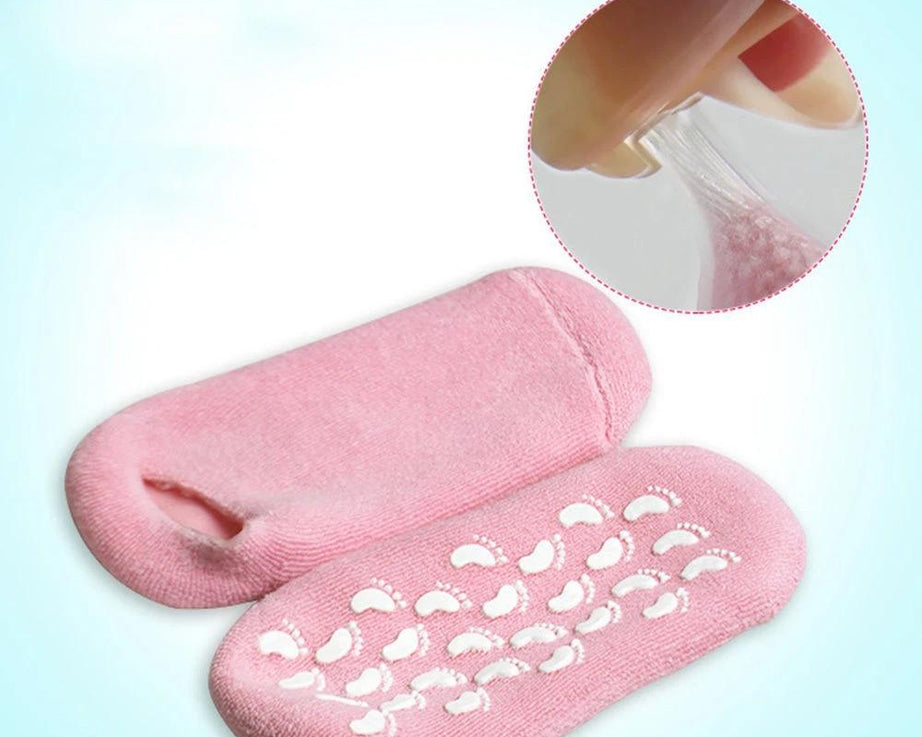 Moisturizing gel socks for cracked heels.