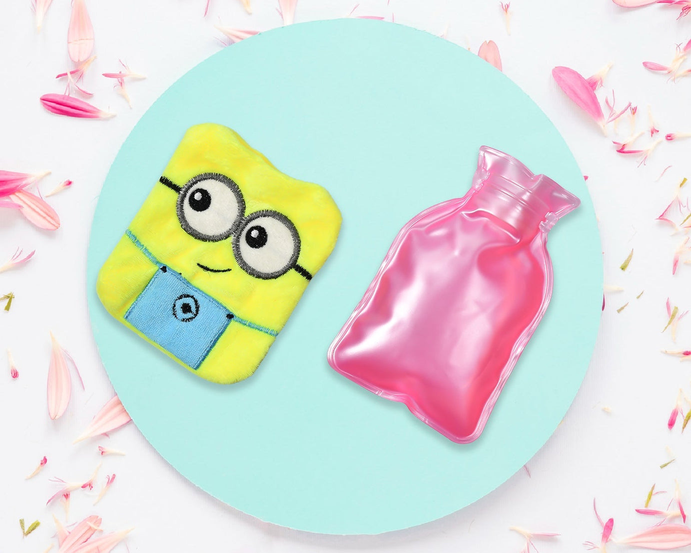 Hot water bag for pain relief and warmth, Minions design, small size