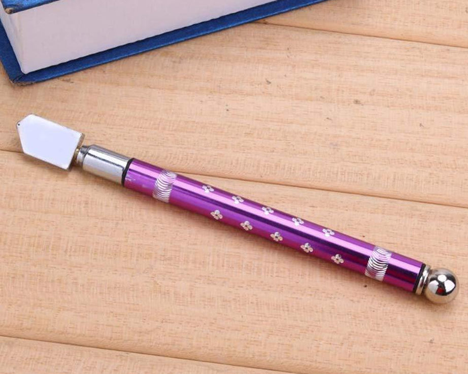 Pencil-style glass cutter for accurate glass cutting.