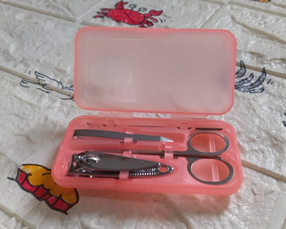 Mini Nail Clipper Set Beauty Nail Tool Set Multifunctional Beauty Set With Plastic Storage Case,  (4 Pc Set)