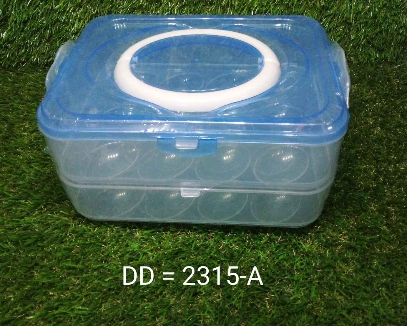 Double-layer egg box with 24 compartments for secure and efficient egg storage in the fridge