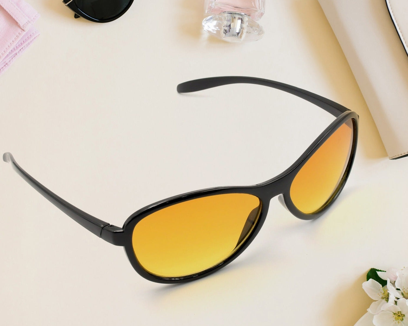 8764 Smart Vision Glasses UV Protected Sunglasses, Lightweight and Attractive Design 3D classic Sunglasses for Men & Women, Lightweight, Both Outdoor and Indoor Use (1 Pc )